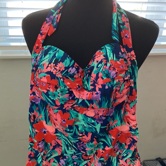 Catalina swim time bathing suit size medium 8 to 10 never worn - Picture 4 of 4